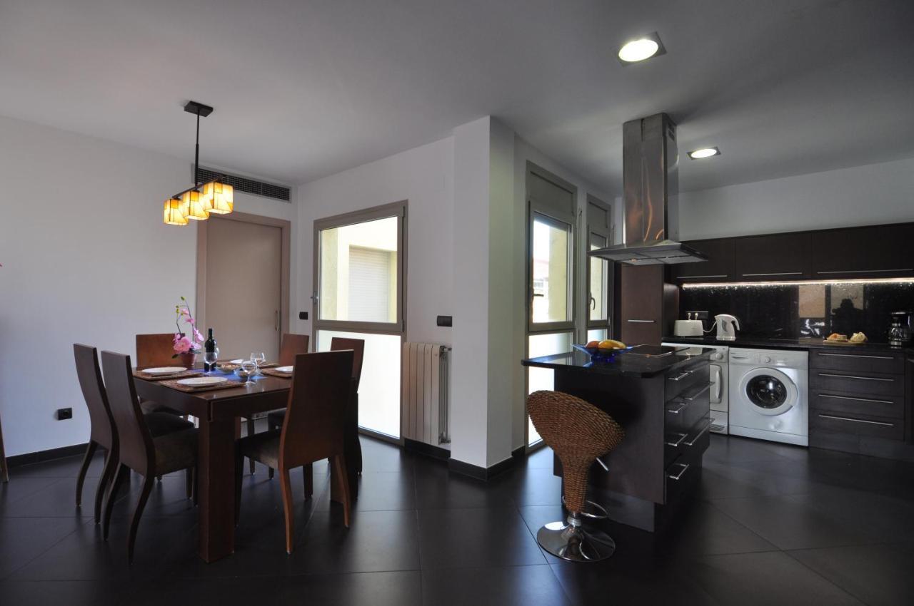 Rnet - Apartments Roses Centre エクステリア 写真